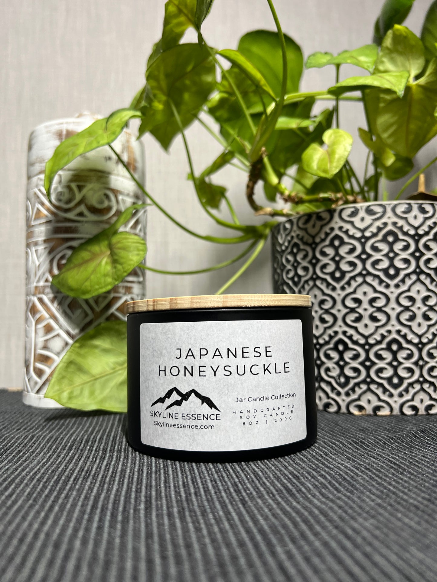 Japanese Honeysuckle - Matte Black Jar