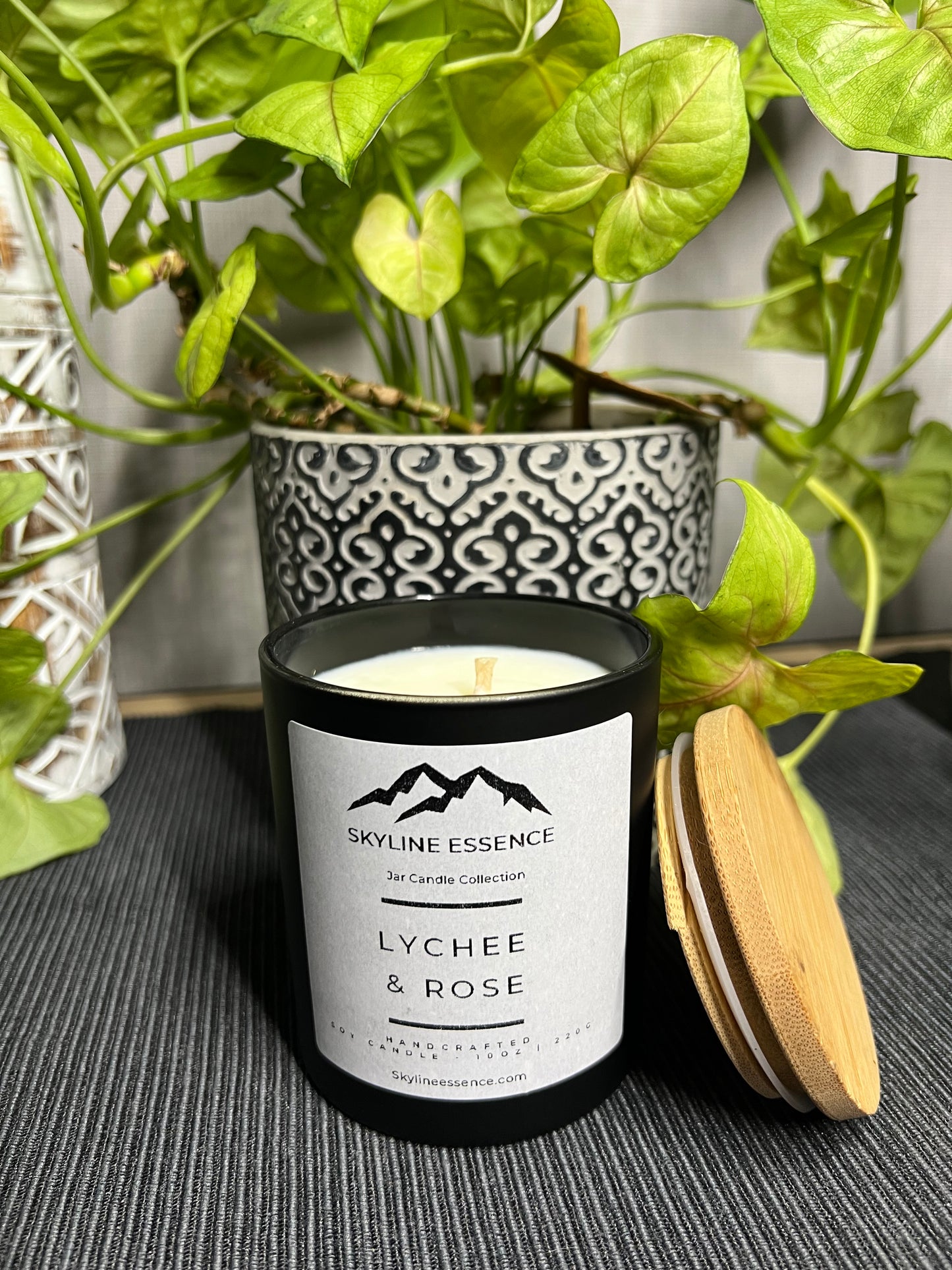 Lychee & Rose- Matte Black Jar