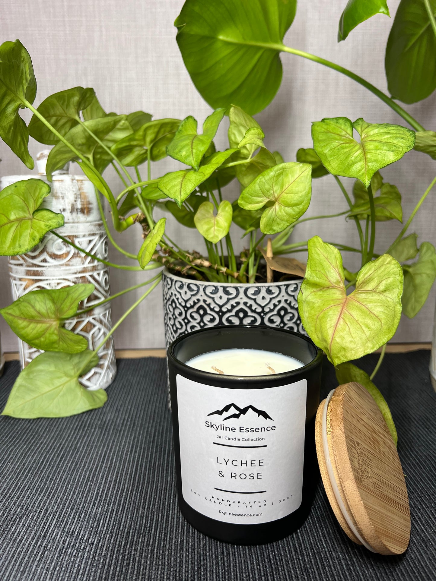 Lychee & Rose- Matte Black Jar