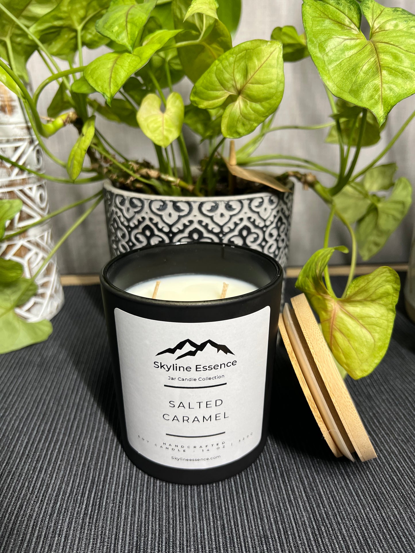 Salted Caramel - Matte Black Jar
