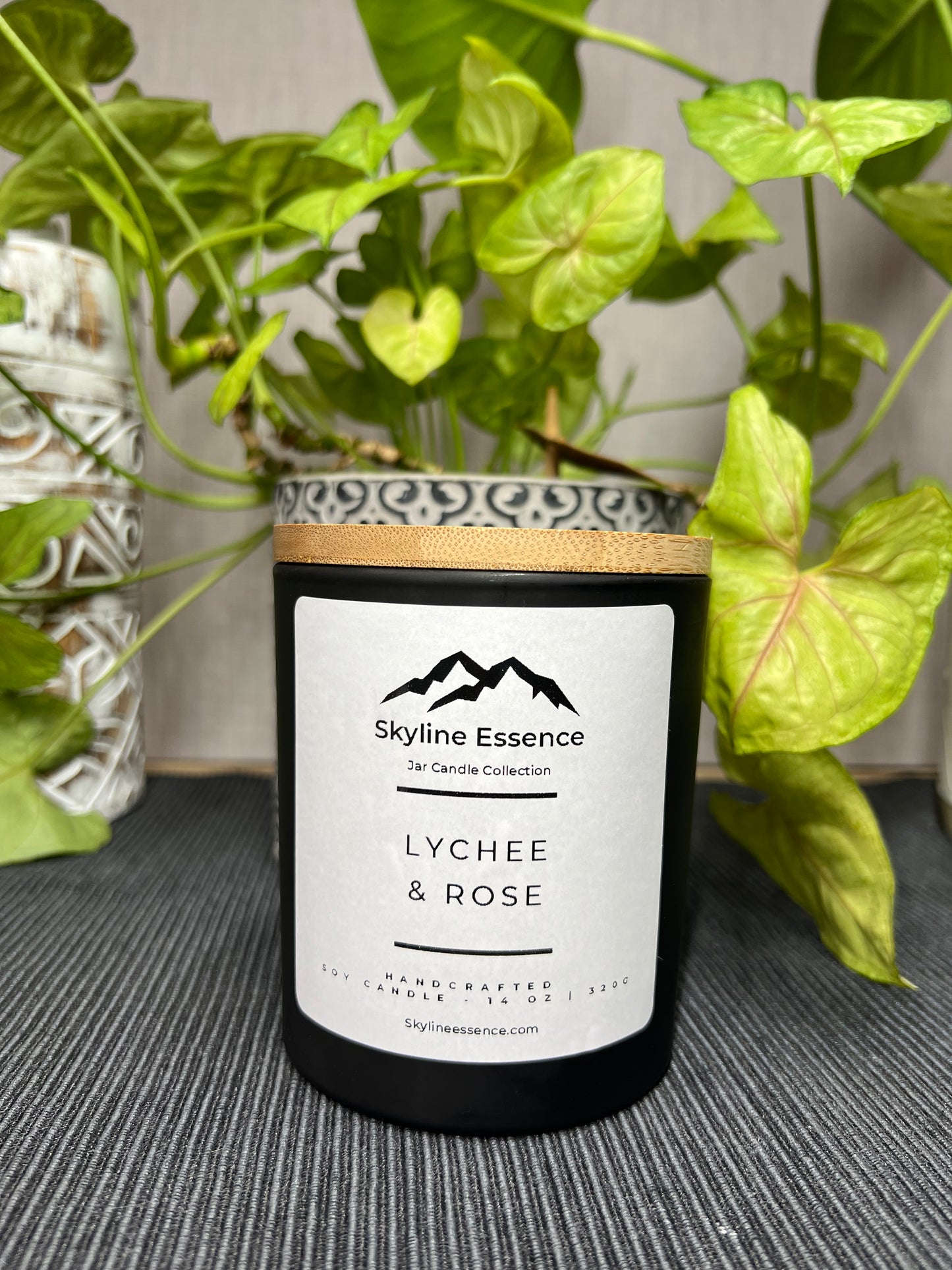 Lychee & Rose- Matte Black Jar