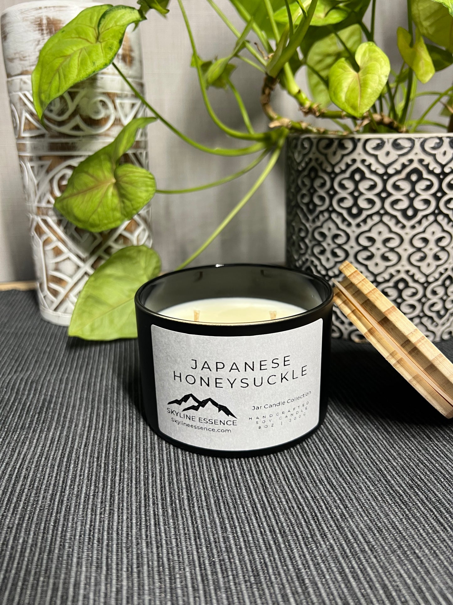 Japanese Honeysuckle - Matte Black Jar