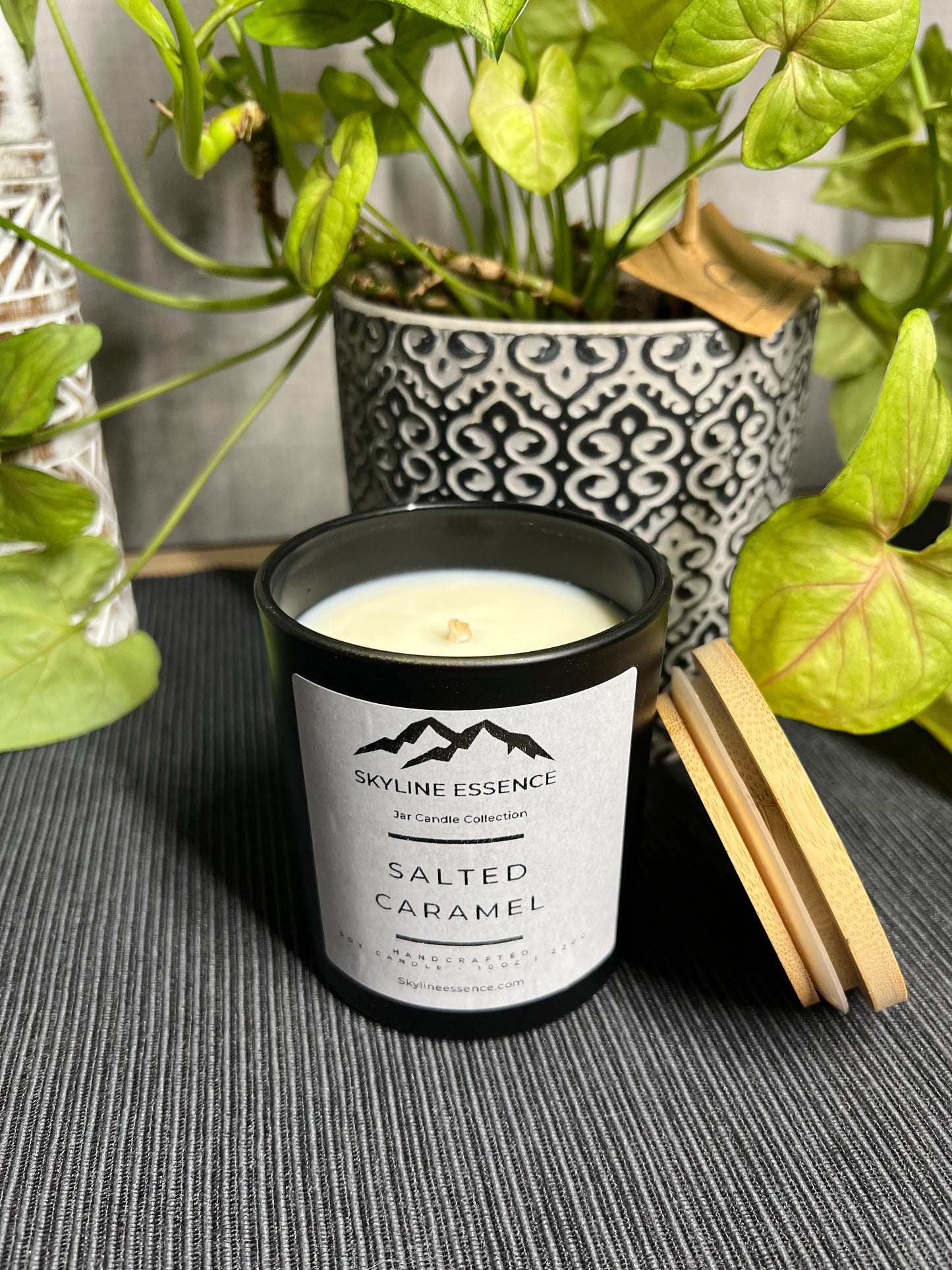 Salted Caramel - Matte Black Jar