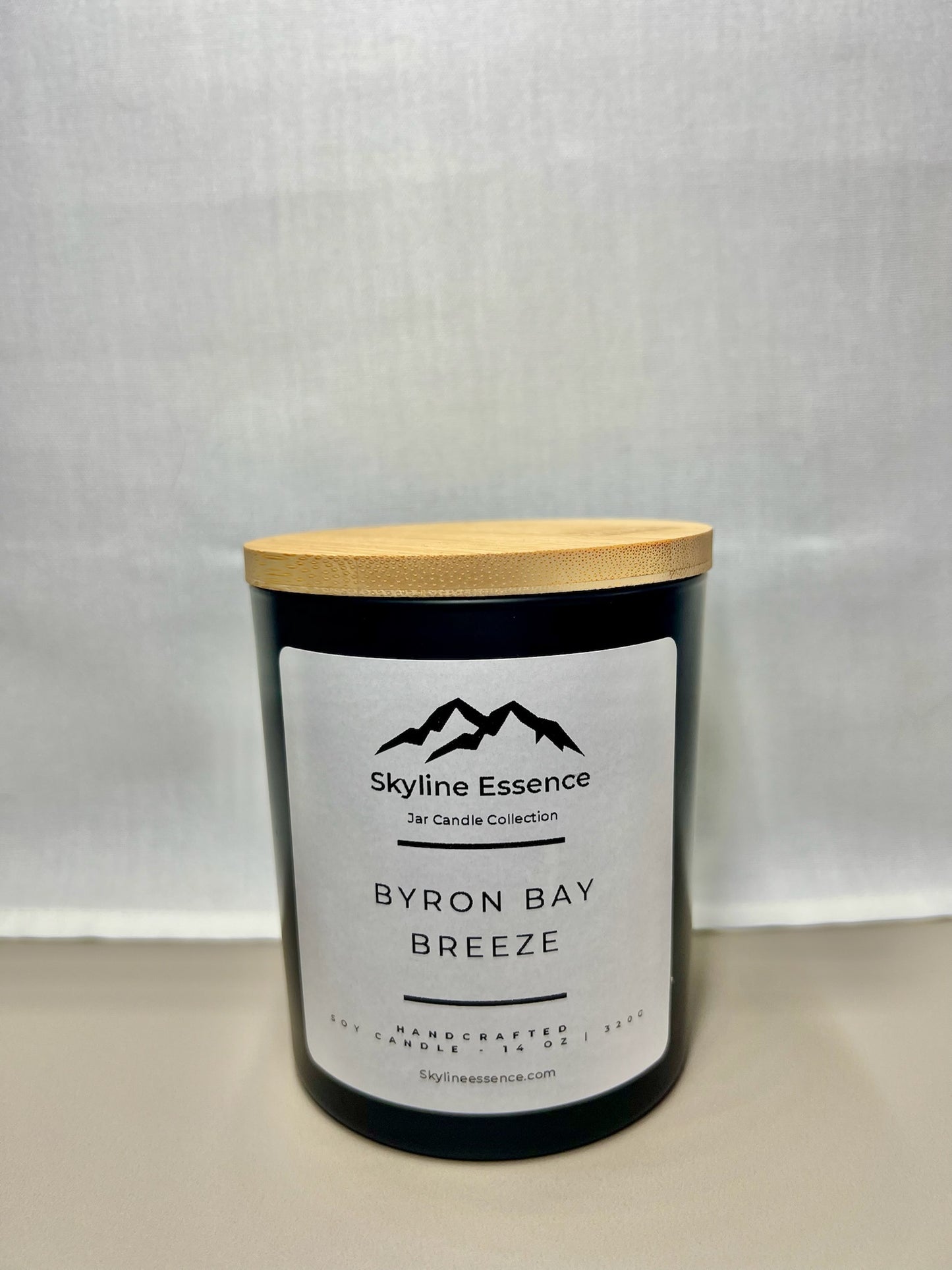 Byron Bay Breeze - Matte Black Jars