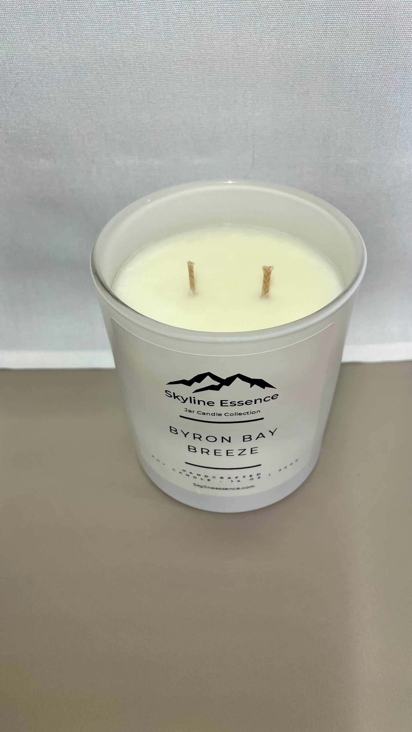 Byron Bay Breeze - Matte White Jars